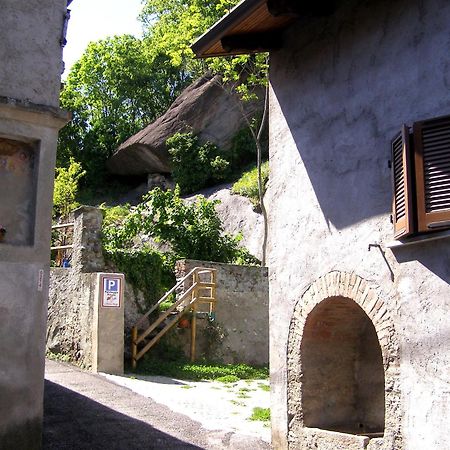 L'Antico Borgo Rooms Rental Caprie Zewnętrze zdjęcie