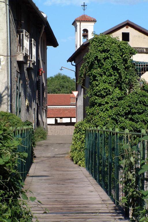 L'Antico Borgo Rooms Rental Caprie Zewnętrze zdjęcie