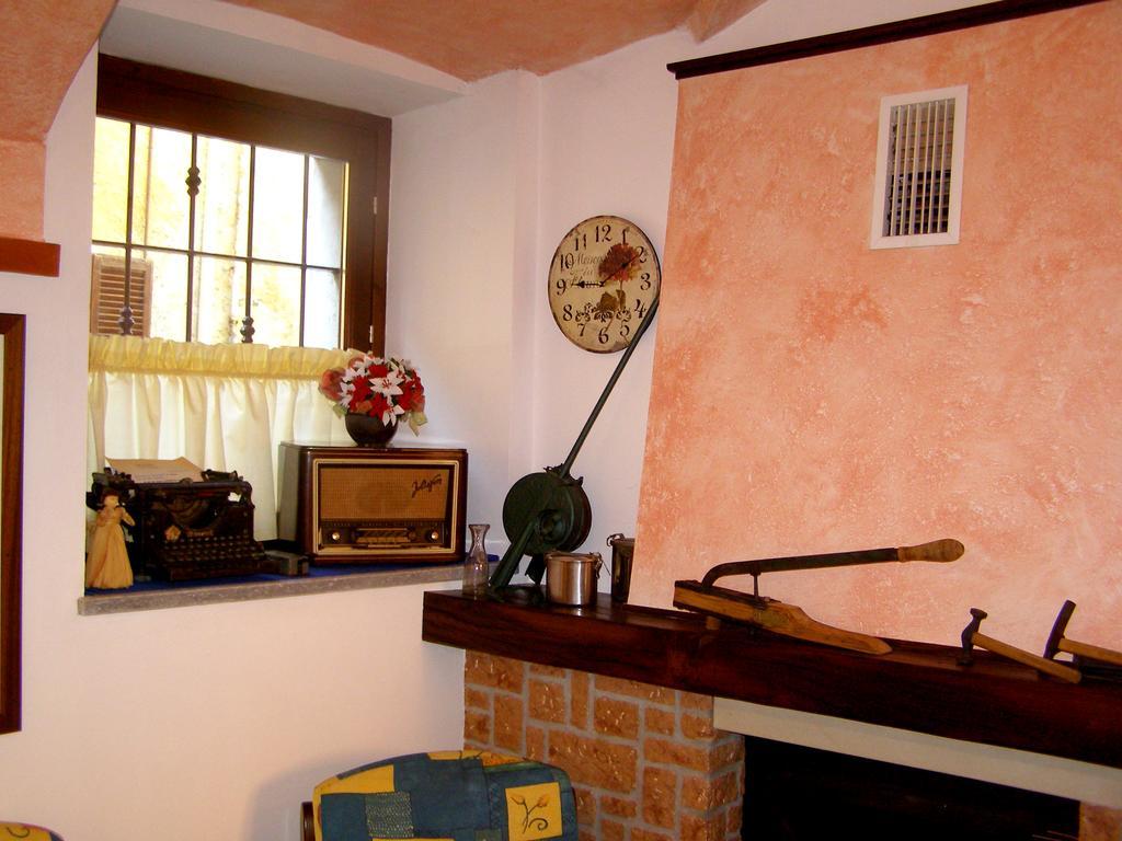 L'Antico Borgo Rooms Rental Caprie Zewnętrze zdjęcie